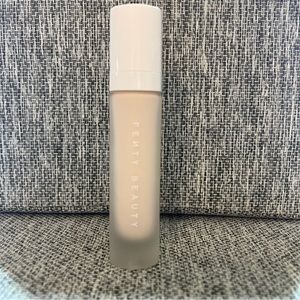 Fenty Beauty Pro Filt’r Soft matte longwear foundation